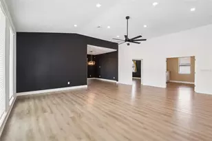 1305 Ahoy Ave, Tampa, FL 33619 - Photo 5