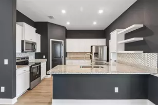1305 Ahoy Ave, Tampa, FL 33619 - Photo 9
