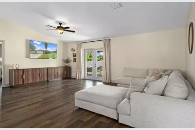 10225 Jollett Street, Spring Hill, FL 34608 - Photo 11