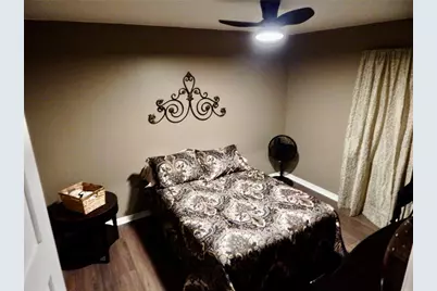 7353 Applegate Drive, Zephyrhills, FL 33540 - Photo 9