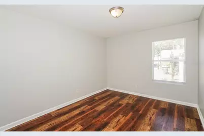 5203 N 39th Street, Tampa, FL 33610 - Photo 11