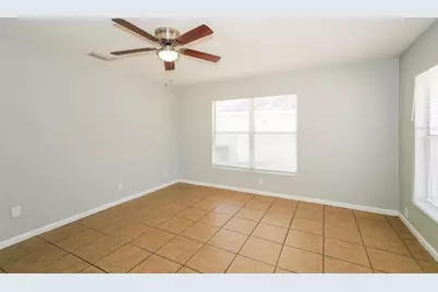 5203 N 39th Street, Tampa, FL 33610 - Photo 7