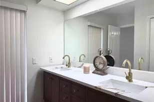 9264 Manchester St, Spring Hill, FL 34606 - Photo 23