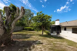 9264 Manchester St, Spring Hill, FL 34606 - Photo 39