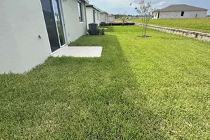 1518 Brekey Wy, Zephyrhills, FL 33541 - Photo 37