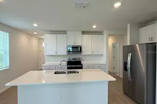 1518 Brekey Wy, Zephyrhills, FL 33541 - Photo 9