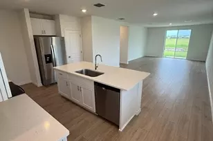 1518 Brekey Wy, Zephyrhills, FL 33541 - Photo 5