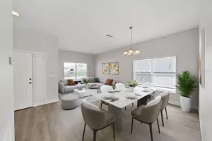 11908 Fern Blossom Dr, Gibsonton, FL 33534 - Photo 3