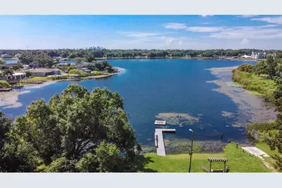 7703 Lakeside Boulevard, Tampa, FL 33614 - Photo 5