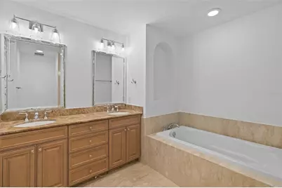 300 Beach Drive NE #309, Saint Petersburg, FL 33701 - Photo 15