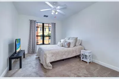 2741 Via Cipriani #922B, Clearwater, FL 33764 - Photo 15