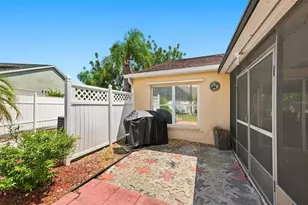 207 Lakeway Ln, Apollo Beach, FL 33572 - Photo 37