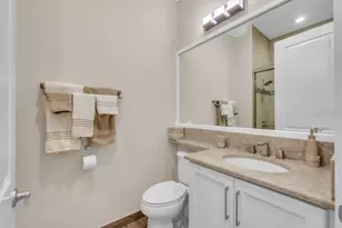 4906 Pamplona Ct, Wimauma, FL 33598 - Photo 31