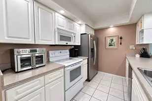 440 S Gulfview Blvd, Clearwater Beach, FL 33767 - Photo 17