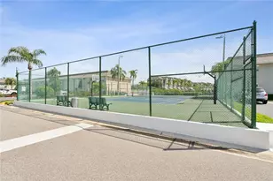 8829 Bay Pointe Dr, Tampa, FL 33615 - Photo 21
