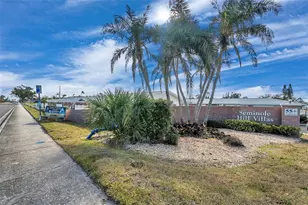 12400 Park Blvd, Seminole, FL 33772 - Photo 49