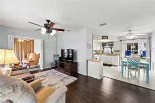 12400 Park Blvd, Seminole, FL 33772 - Photo 11