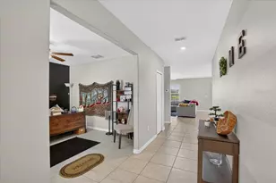 13009 Meadow Pond Pl, Riverview, FL 33579 - Photo 9