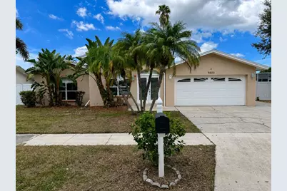 9500 118th Lane, Seminole, FL 33772 - Photo 1