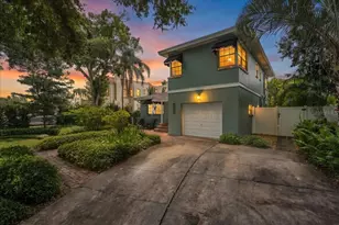 3528 Foster Hill Dr N, Saint Petersburg, FL 33704 - Photo 1