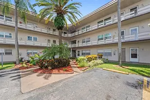 5530 80th St N, Saint Petersburg, FL 33709 - Photo 1