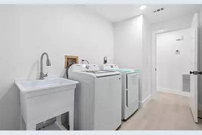 1118 Trinidad Avenue, Spring Hill, FL 34609 - Photo 33