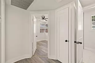 3817 W Bay to Bay Blvd, Tampa, FL 33629 - Photo 11