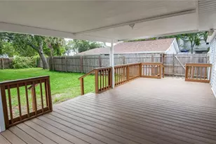 4710 W Price Ave, Tampa, FL 33606 - Photo 9