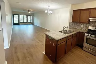 1279 Mission Hills Blvd, Clearwater, FL 33759 - Photo 3