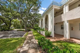 1975 W Bay Dr, Largo, FL 33770 - Photo 37