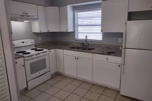 5716 N Lincoln Ave, Tampa, FL 33614 - Photo 5