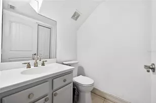 864 17th Ave N, Saint Petersburg, FL 33704 - Photo 9