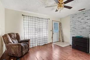 627 Duncan Cir W, Auburndale, FL 33823 - Photo 9