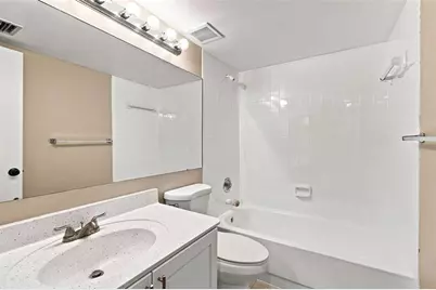 2424 W Tampa Bay Boulevard #L404, Tampa, FL 33607 - Photo 19