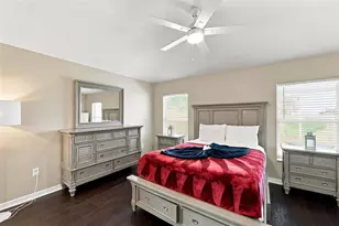 6817 Aramon Ct, Wesley Chapel, FL 33545 - Photo 11