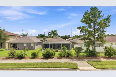 6817 Aramon Court, Wesley Chapel, FL 33545 - Photo 23