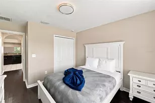 6817 Aramon Ct, Wesley Chapel, FL 33545 - Photo 17