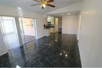5017 Oakshire Dr, Tampa, FL 33625 - Photo 17