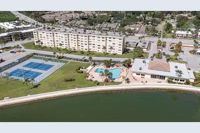 4775 Cove Circle #202, Saint Petersburg, FL 33708 - Photo 31
