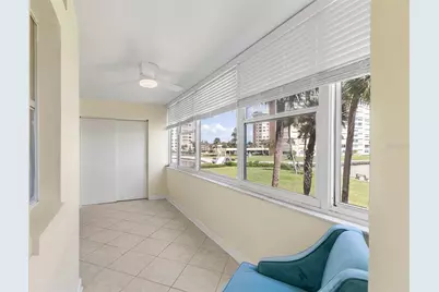 4775 Cove Circle #202, Saint Petersburg, FL 33708 - Photo 17