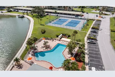 4775 Cove Circle #202, Saint Petersburg, FL 33708 - Photo 25