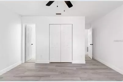 14915 Gentilly Place, Tampa, FL 33624 - Photo 11