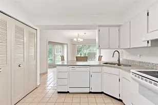 1655 S Highland Ave, Clearwater, FL 33756 - Photo 21