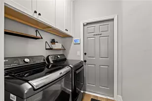 9323 Wellington Park Cir, Tampa, FL 33647 - Photo 47