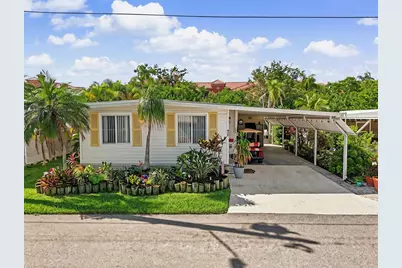 18675 US Highway 19 N #427, Clearwater, FL 33764 - Photo 1