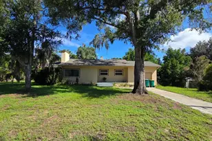 1301 Scenic Ave, Eustis, FL 32726 - Photo 1