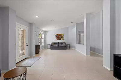 9211 Mill Circle, Tampa, FL 33647 - Photo 5