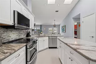9211 Mill Cir, Tampa, FL 33647 - Photo 13