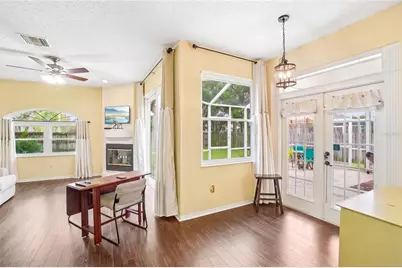 1605 Sand Hollow Lane, Valrico, FL 33594 - Photo 13