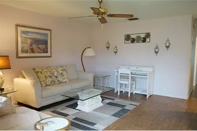 1904 Canterbury Lane #24, Sun City Center, FL 33573 - Photo 3